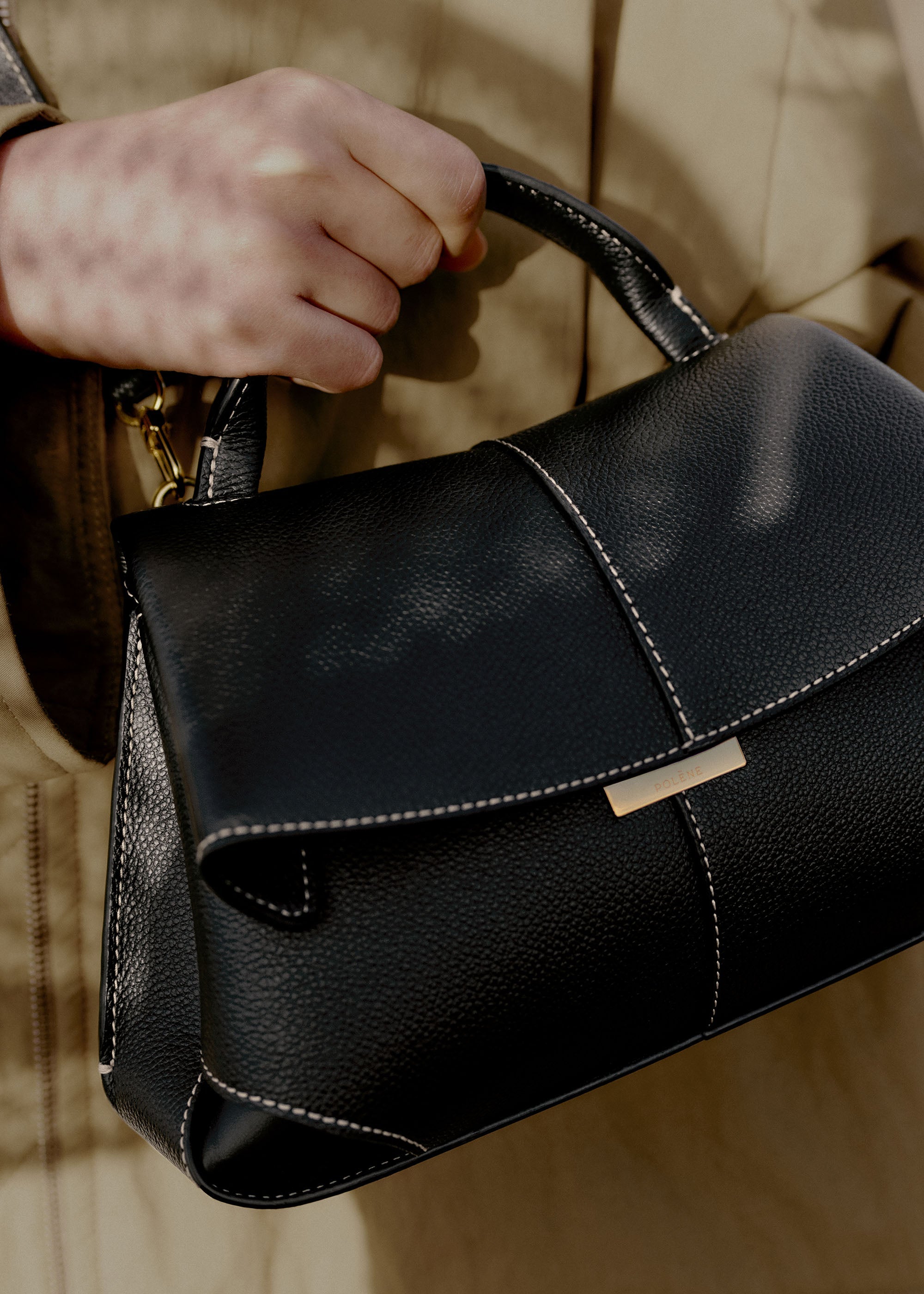 Mokki Mini - Schwarz Nähte Ecru Genarbtes Leder