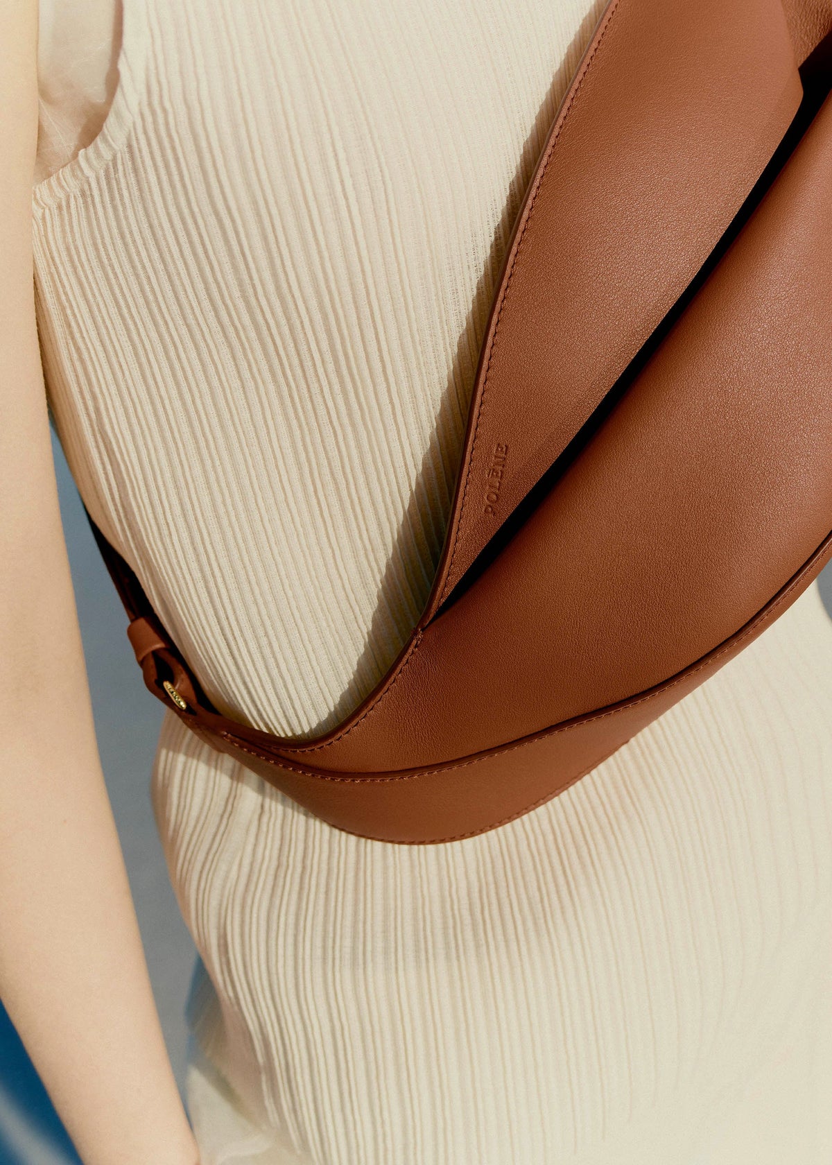 Neyu - Cognac Glattes Leder