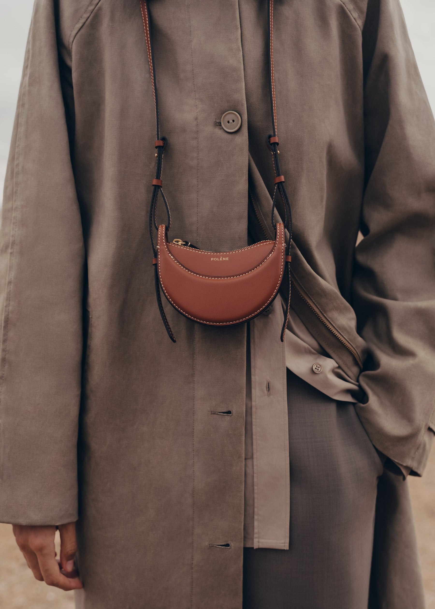 Numéro Dix Micro - Cognac Glattes Leder