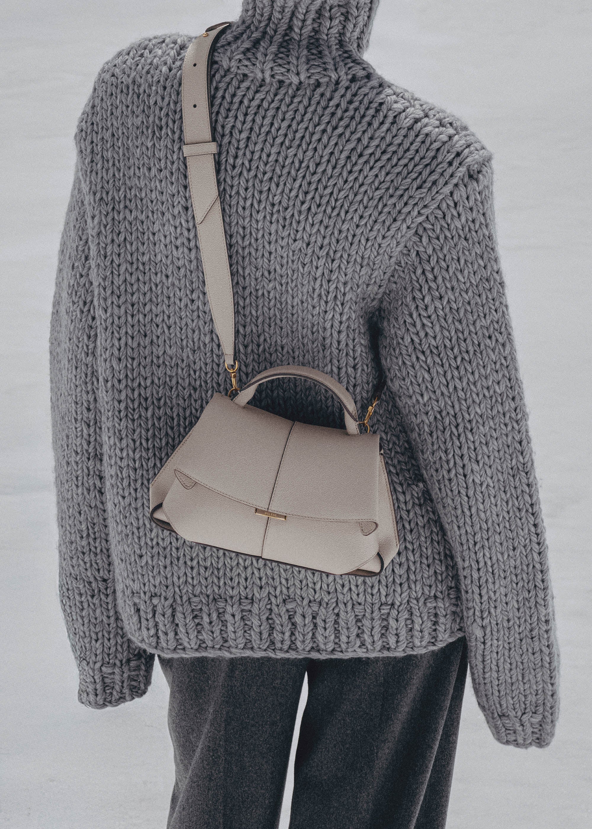 Mokki Mini - Nebel Genarbtes Leder