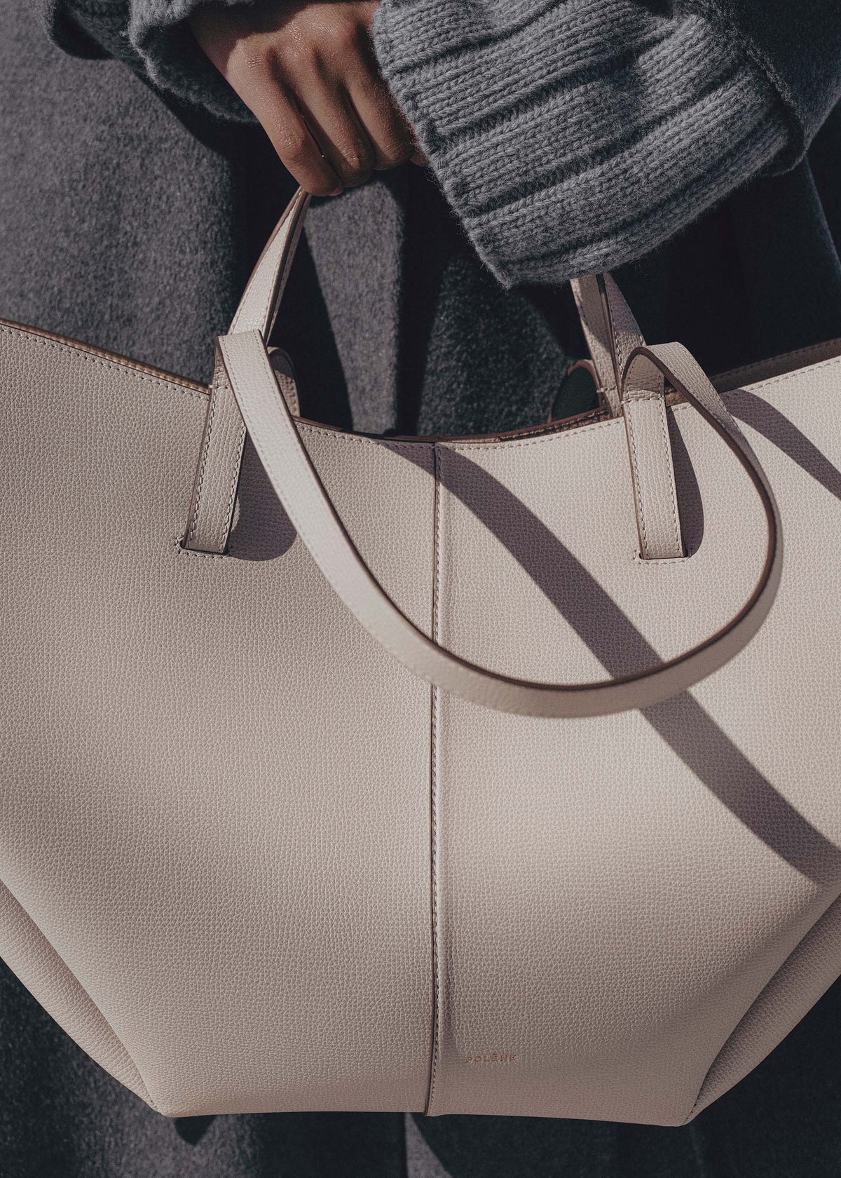 Cyme - Nebel Genarbtes Leder