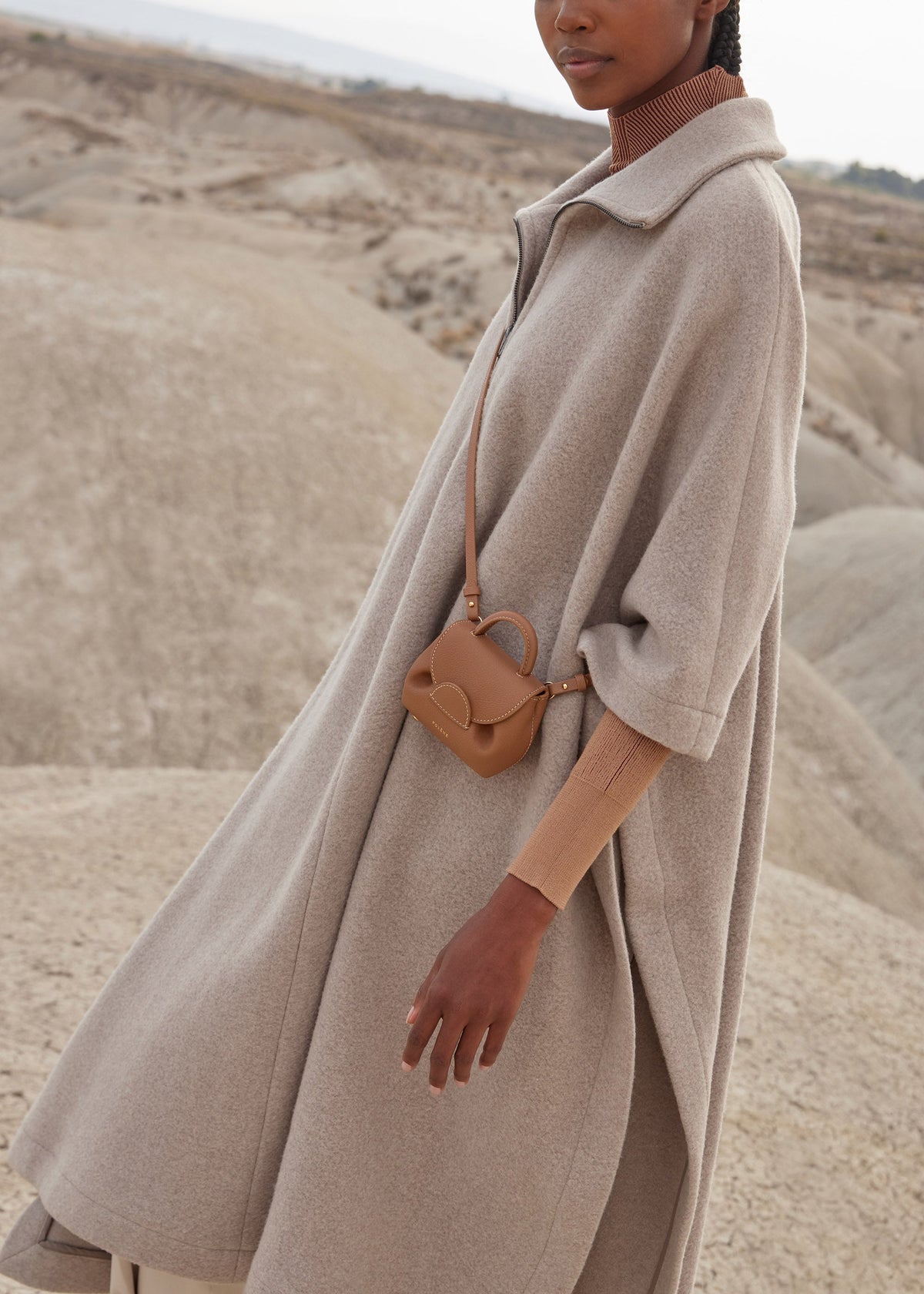 Numéro Un Micro - Camel Genarbtes Leder