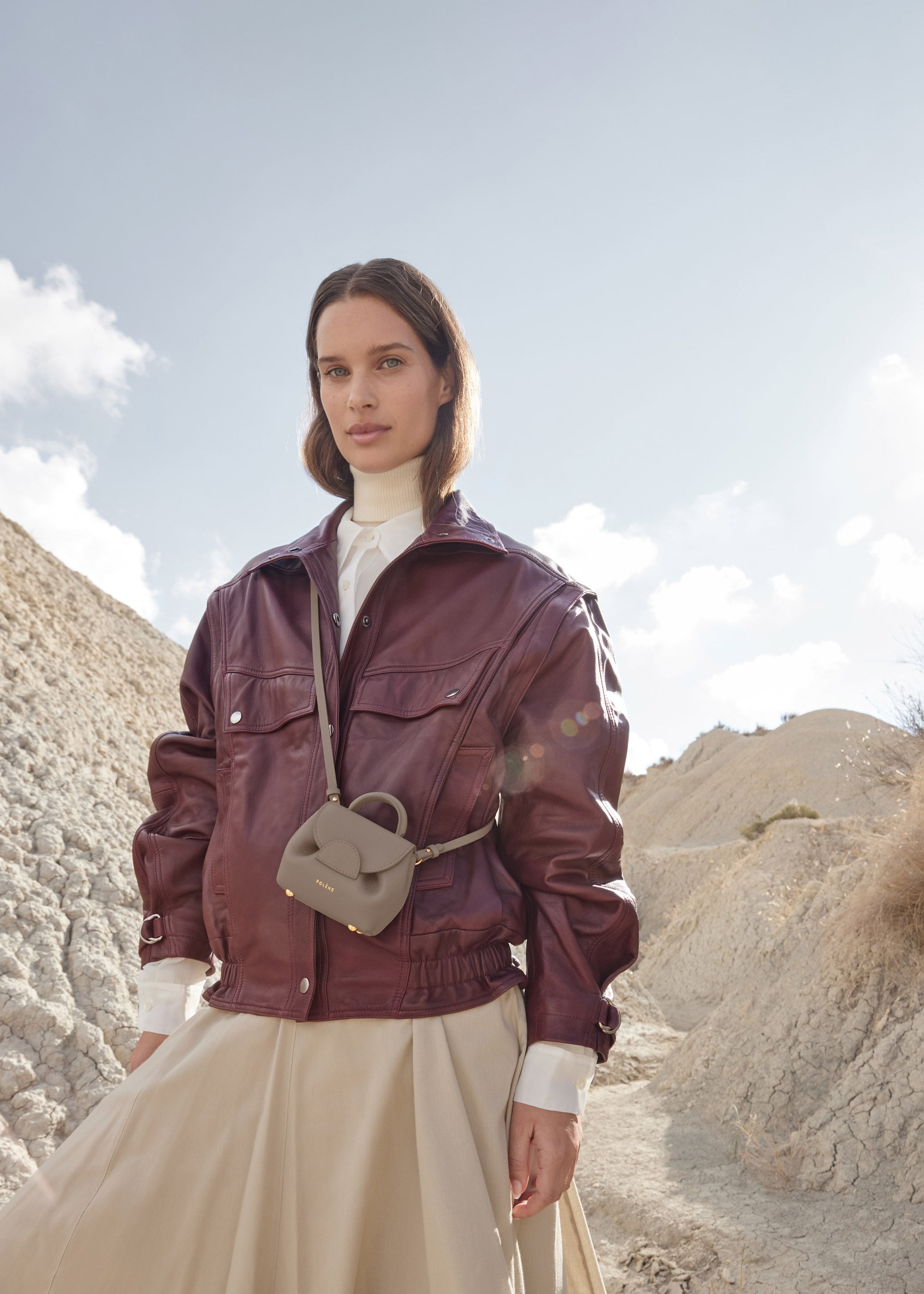 Numéro Un Micro - Taupe Genarbtes Leder