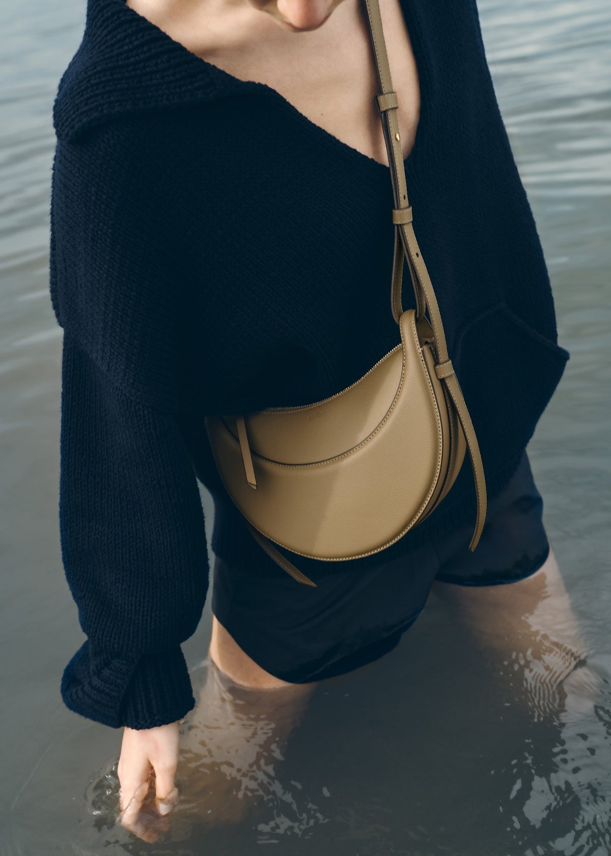 Numéro Dix - Olivbraun Genarbtes Leder