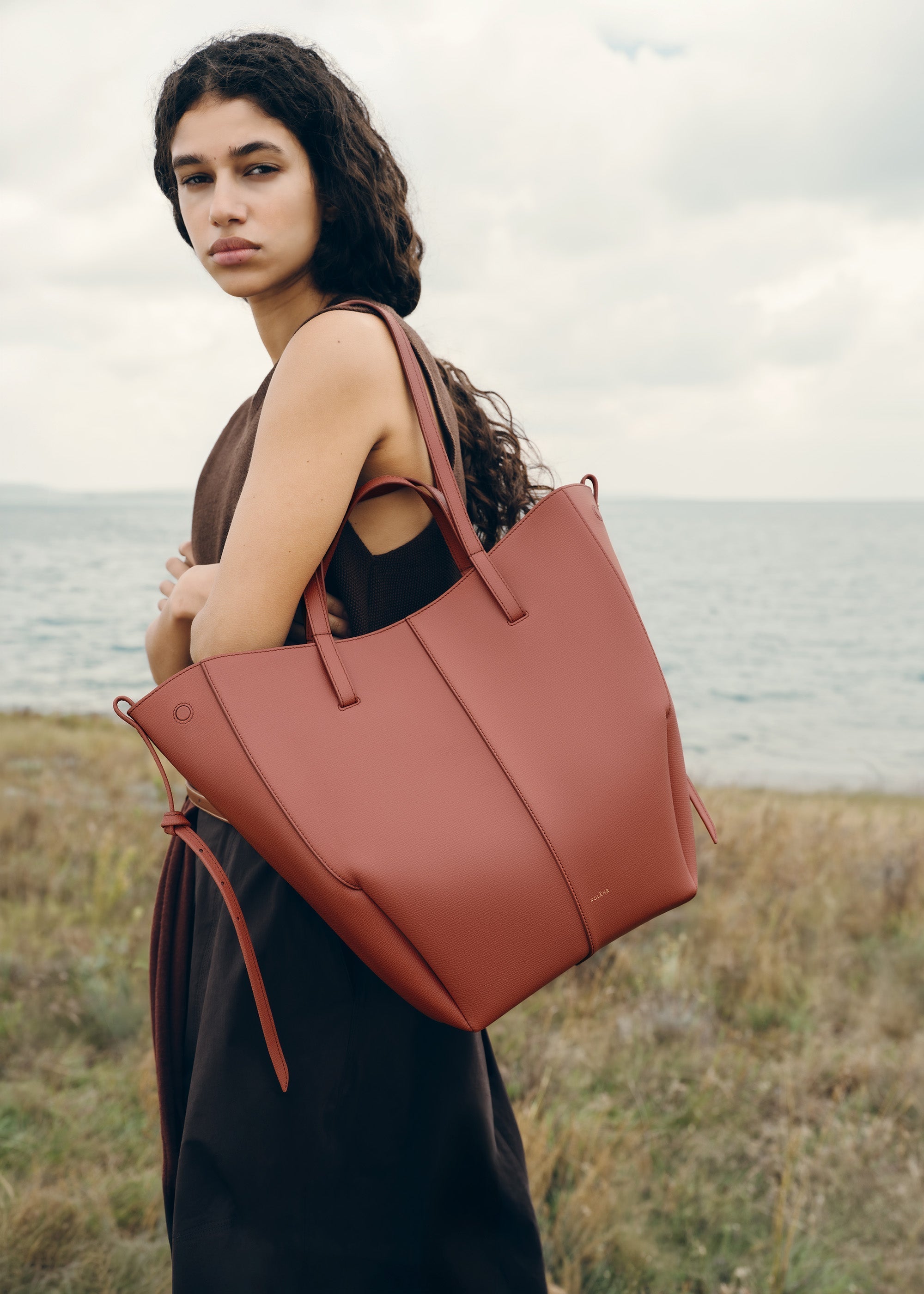 Cyme Tote - Terracotta Genarbtes Leder