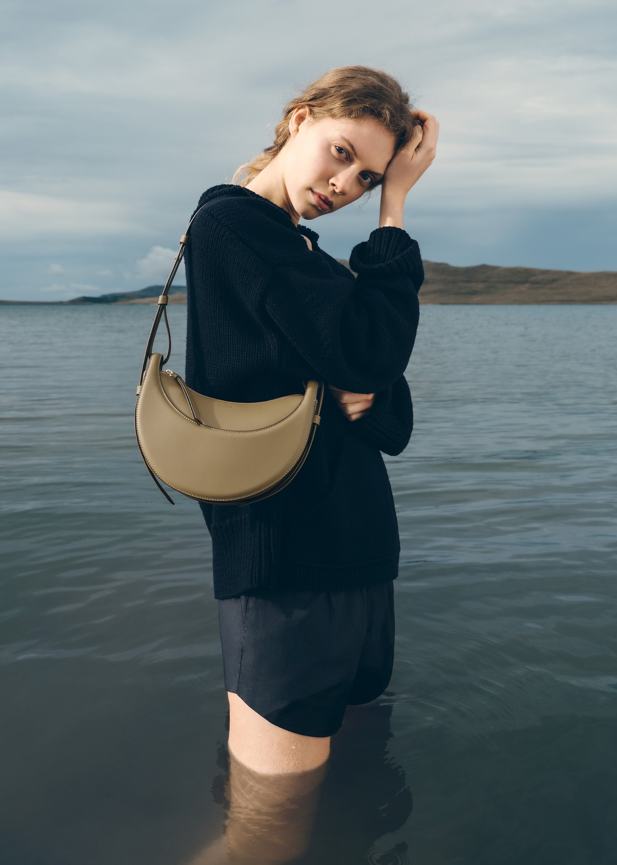 Numéro Dix - Olivbraun Genarbtes Leder