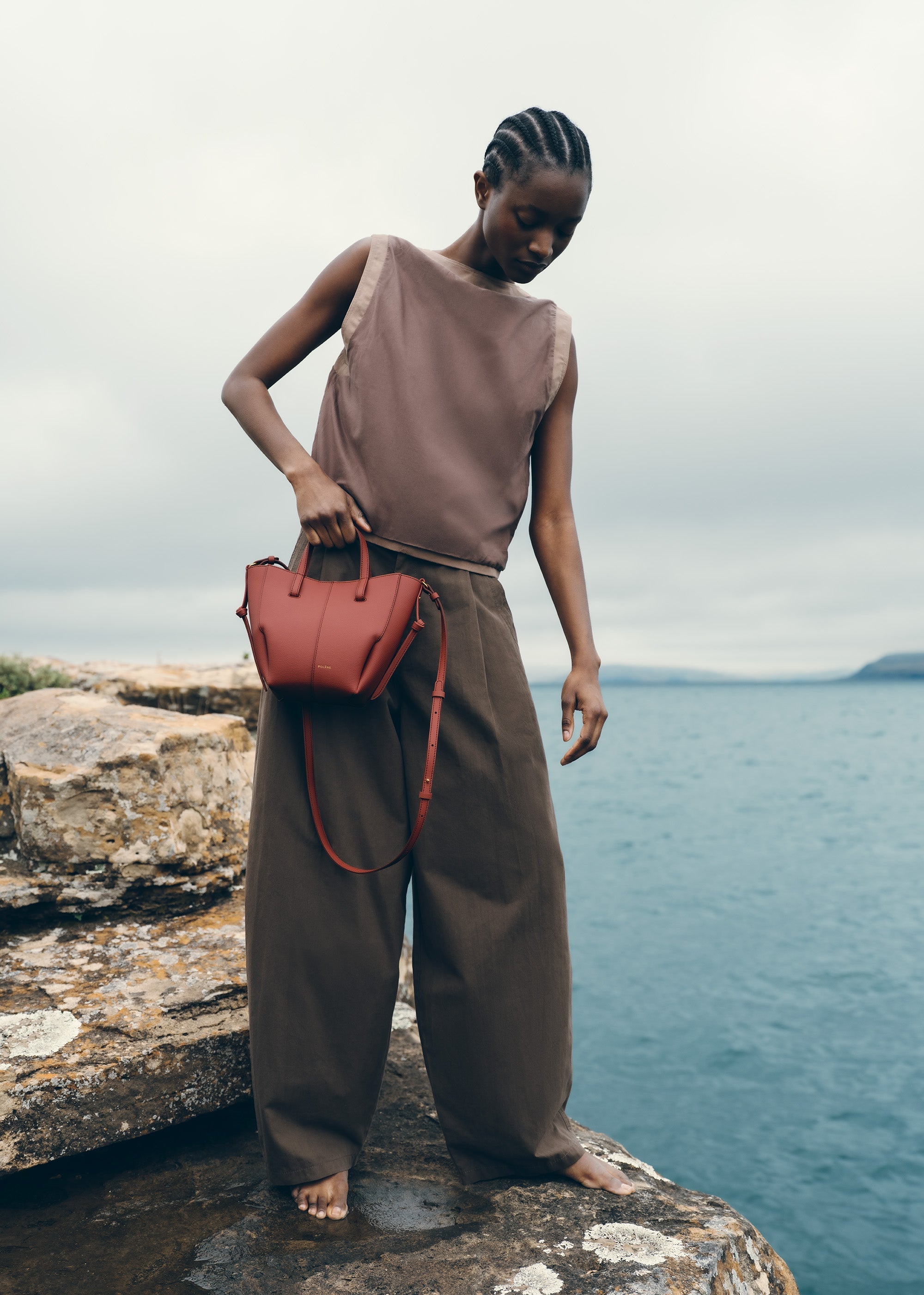 Cyme Tote Nano - Terracotta Genarbtes Leder