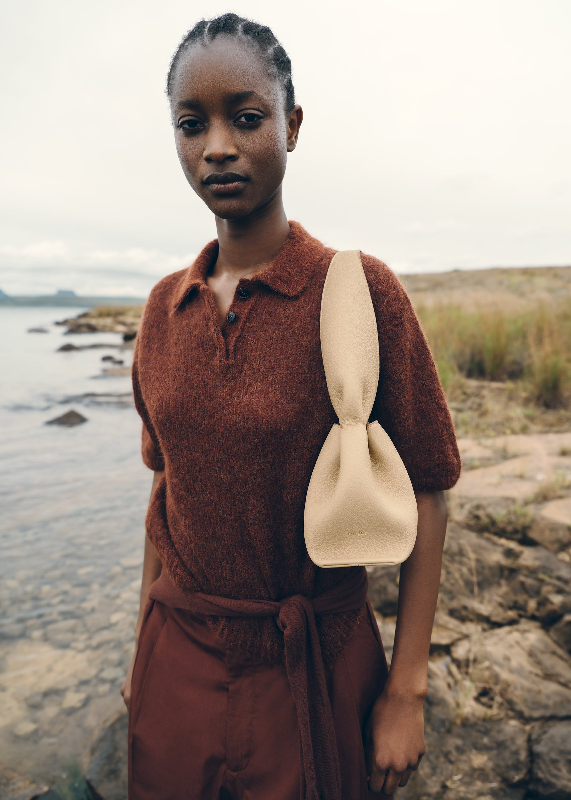 Numéro Neuf East West - Sand Genarbtes Leder