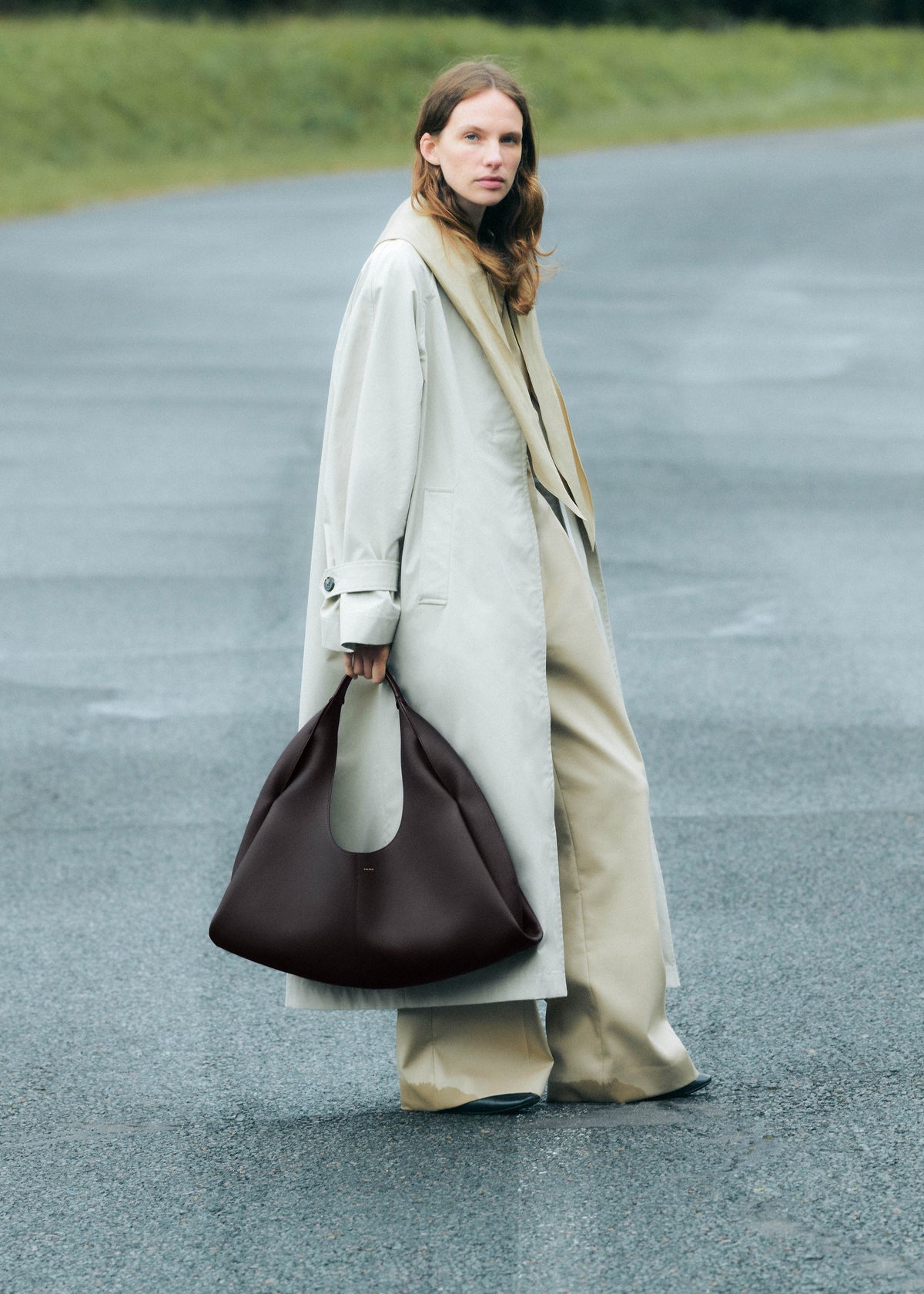 Shuldo - Ebenholz Genarbtes Leder